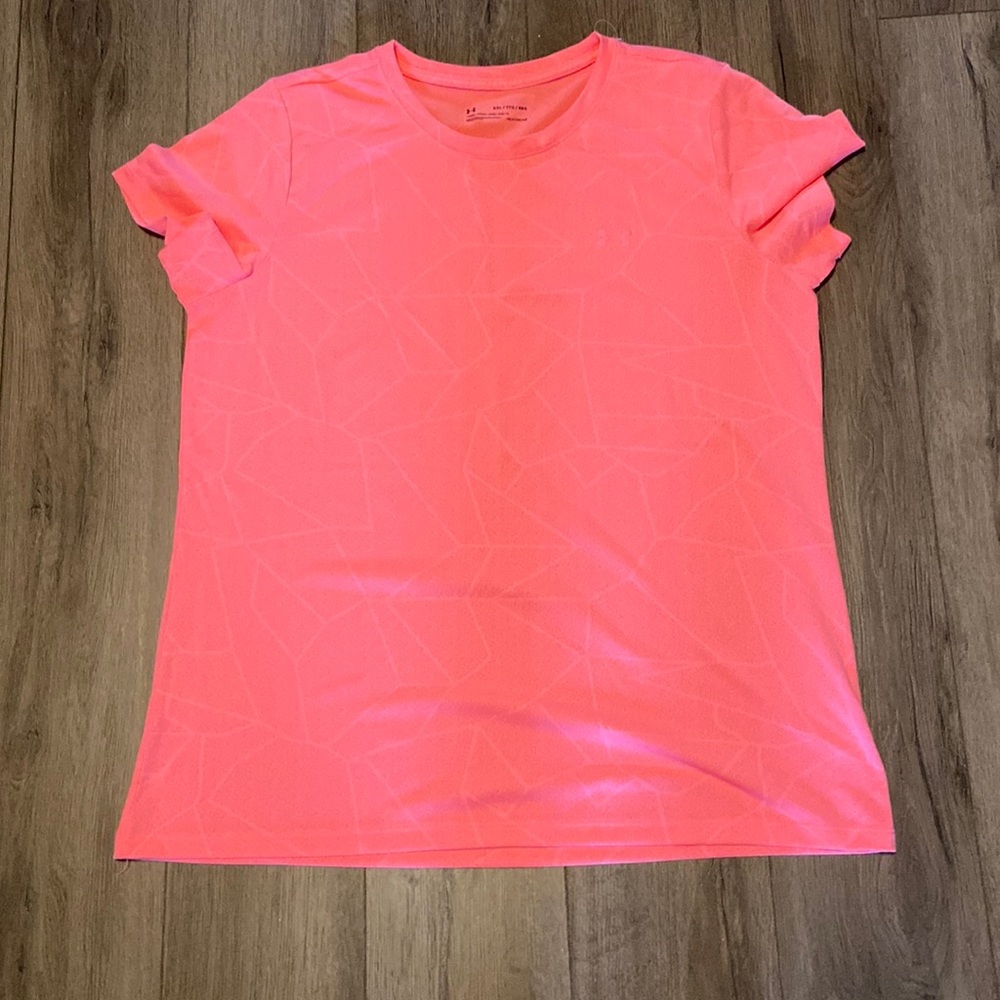Pink Under Armour short sleeve tee